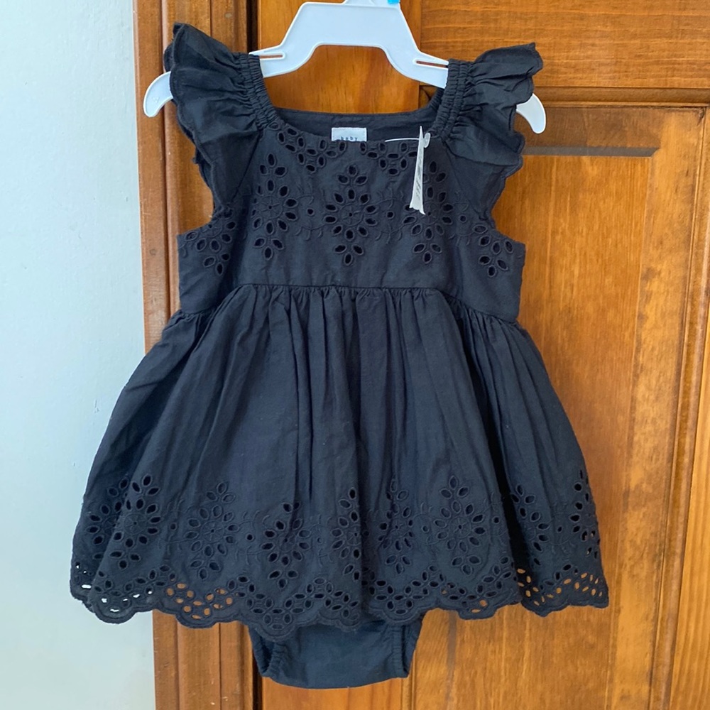 NWT- Gap baby Eyelet Dress 3-6 months